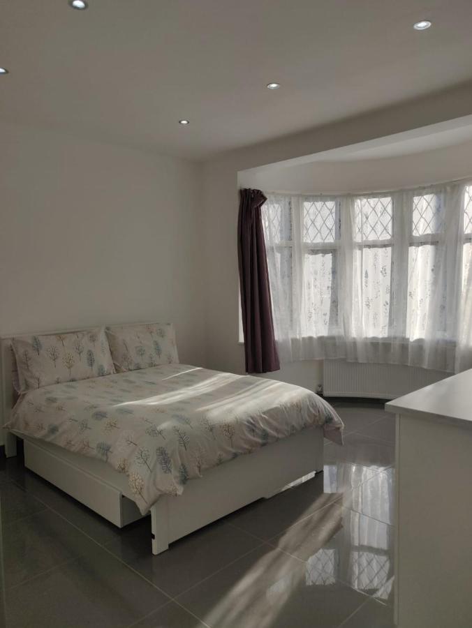 Stunning Double Room In Harrow Wembley - Khoob House London Luaran gambar