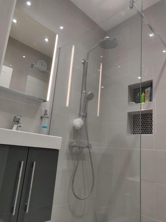 Stunning Double Room In Harrow Wembley - Khoob House London Luaran gambar